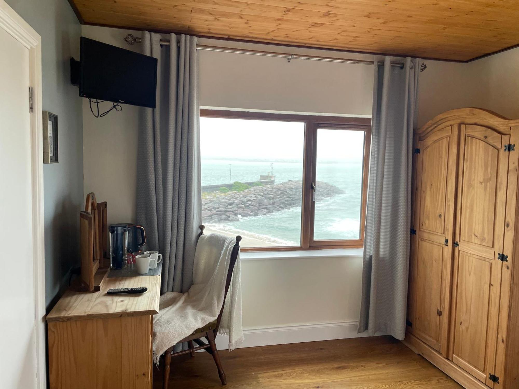 Bed and Breakfast The Coastguard House @ Tigh T.P. Ballydavid Esterno foto